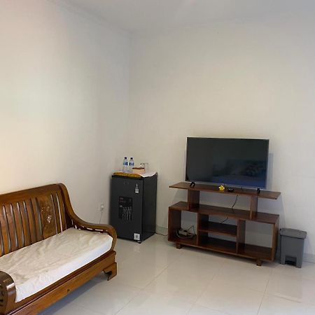 Manis Guest House Seminyak Zewnętrze zdjęcie